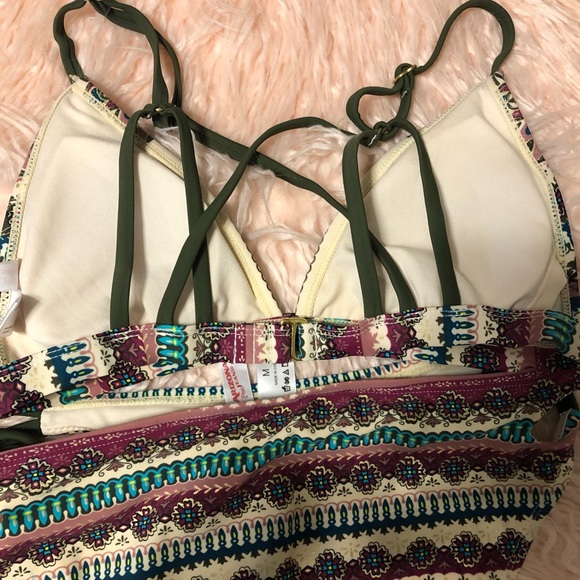 Women’s Bikini Set -   Medium - Picture 4 of 4